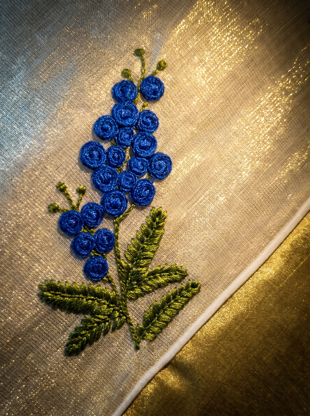 Varnapushpa Tissue Kasavu Blue