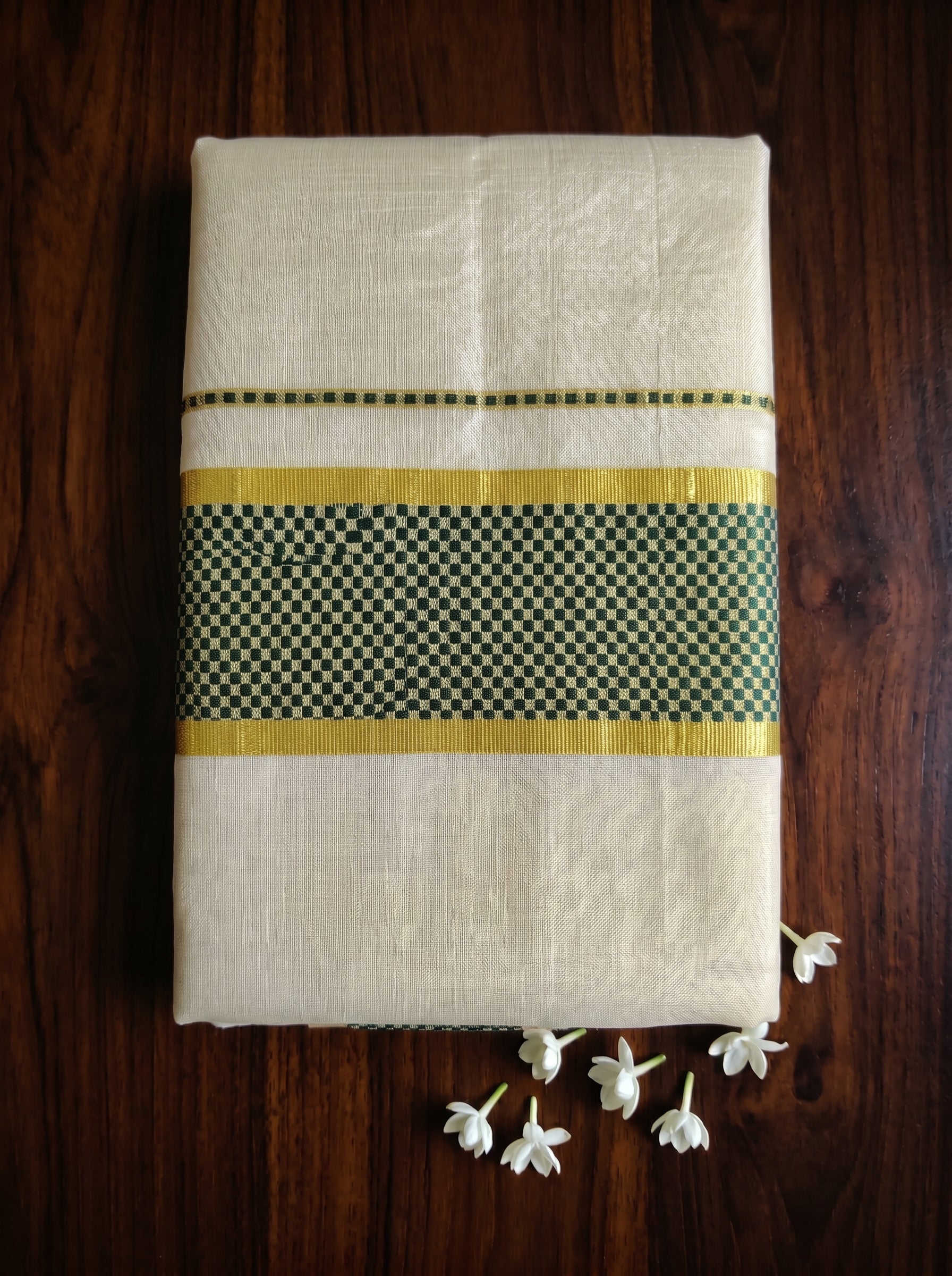 Neelarekha Tissue Kasavu