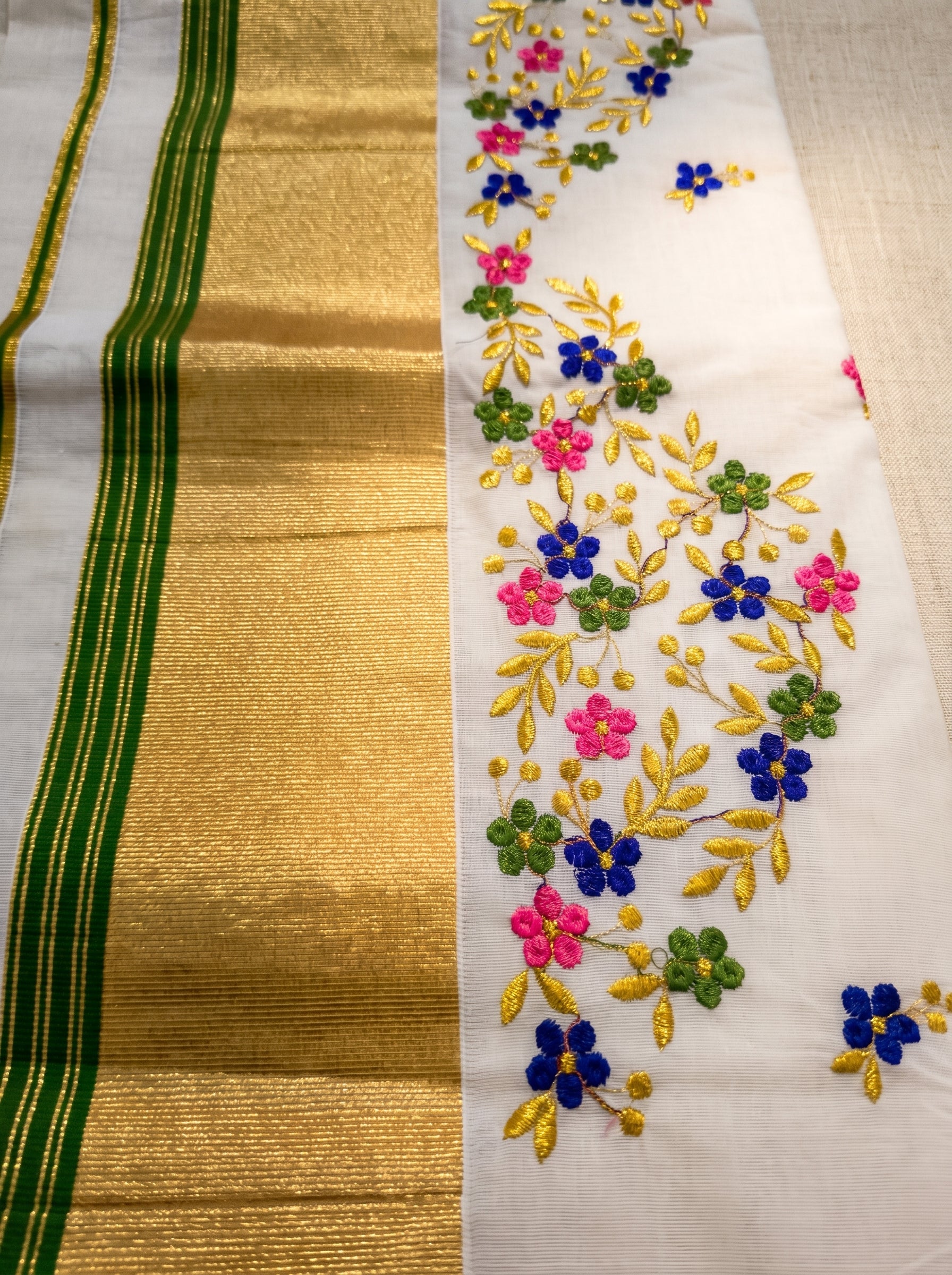 Pushpavalli Cotton Kasavu Light Green