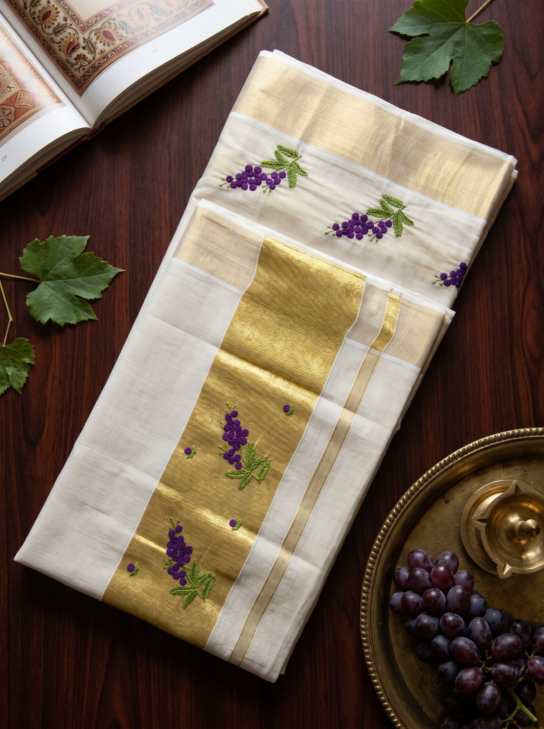 Varnapushpa Tissue Kasavu Purple