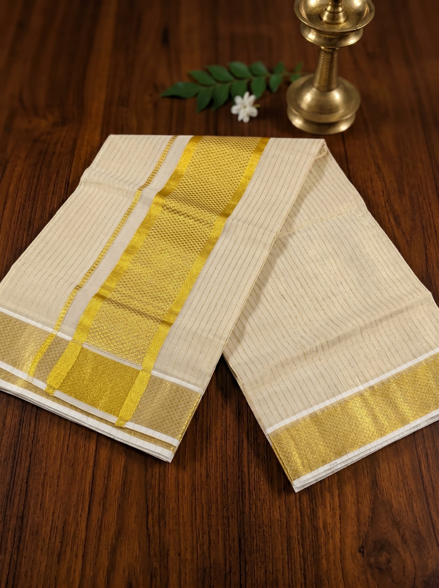 Chandralekha Tissue Kasavu