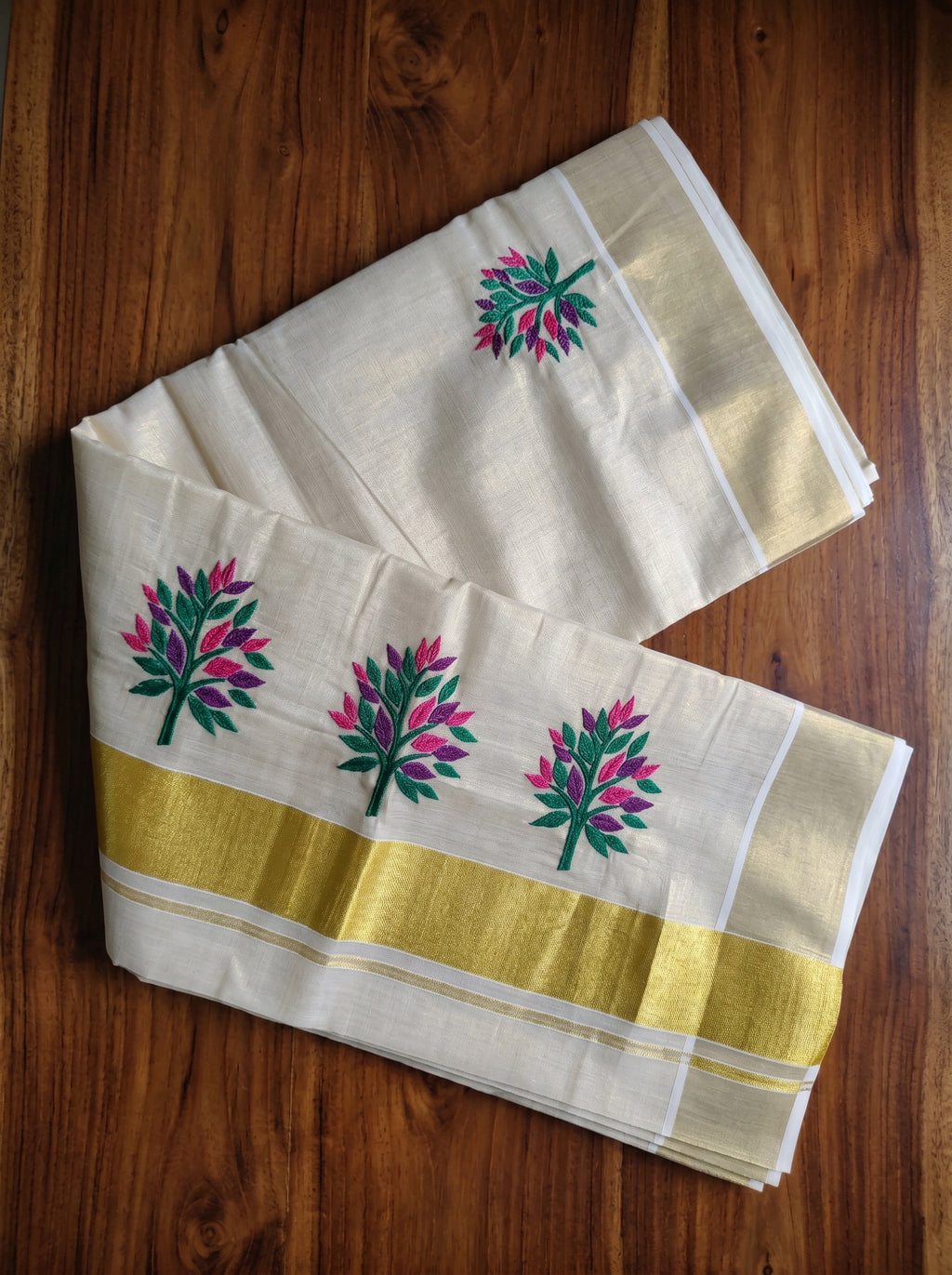 Vanaraji Tissue Kasavu Peacock Green