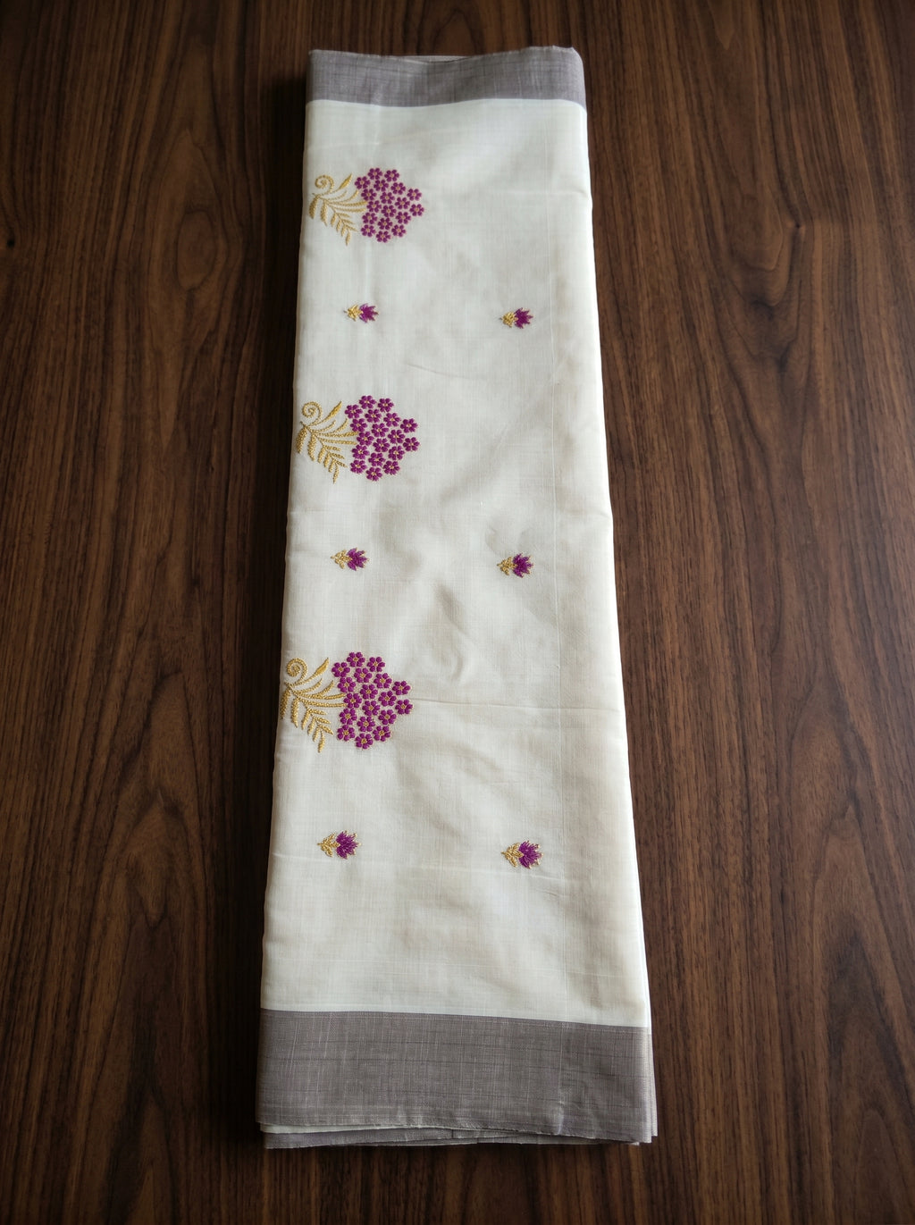 Haripriya Tissue Kasavu Purple