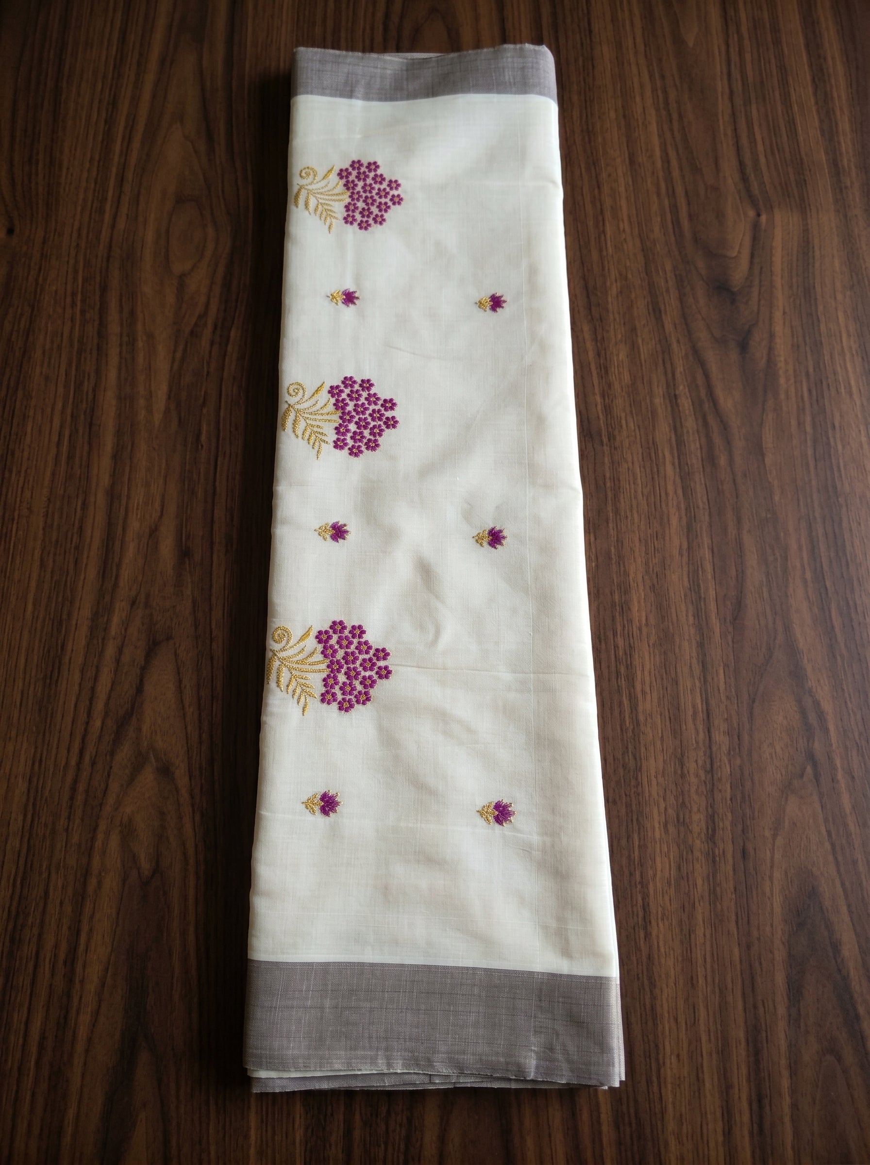 Haripriya Tissue Kasavu Purple