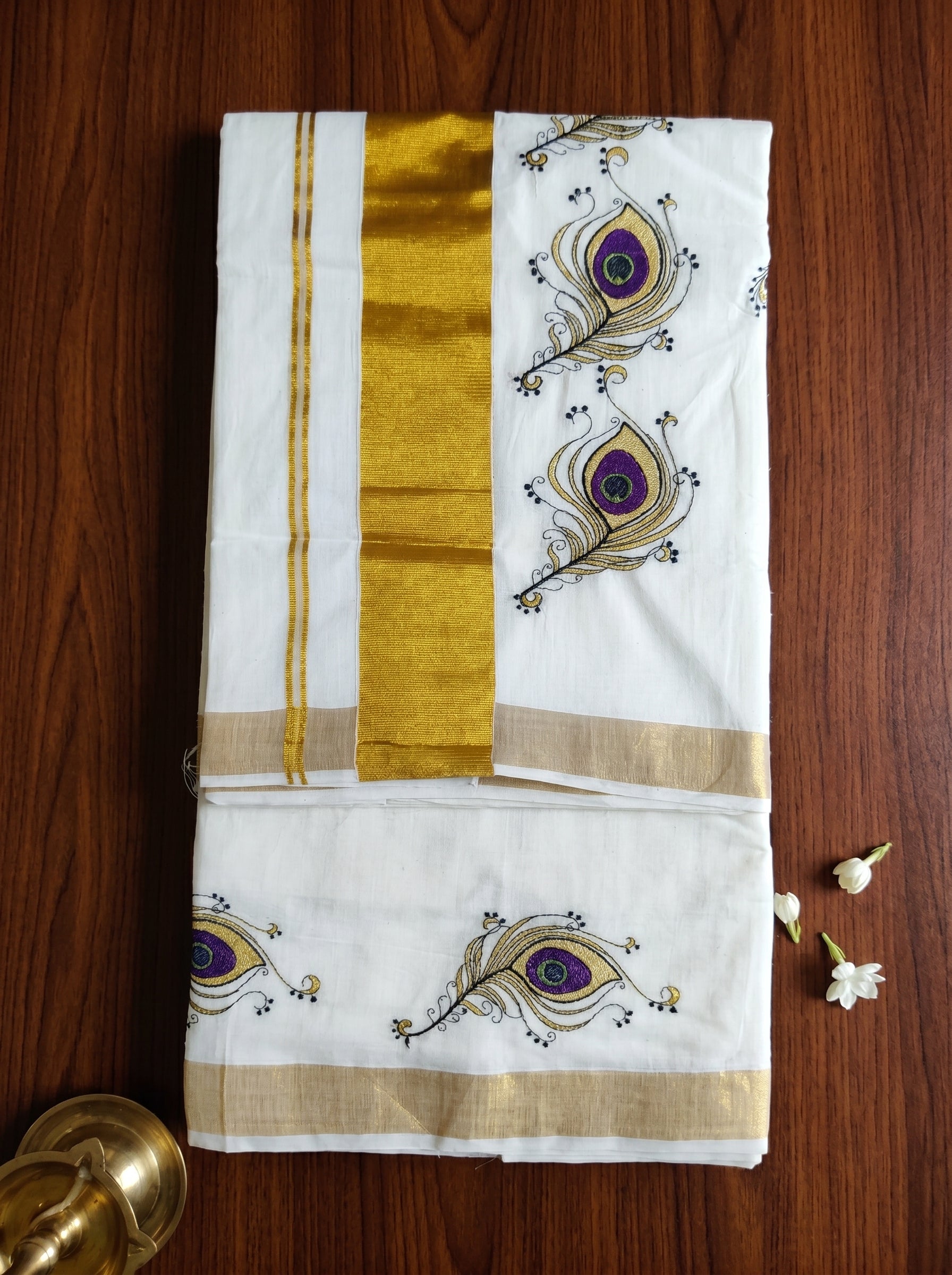 Neelamayura Cotton Kasavu Purple