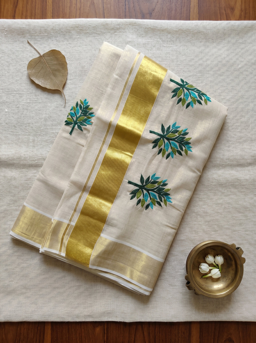 Vanaraji Tissue Kasavu Dark Green
