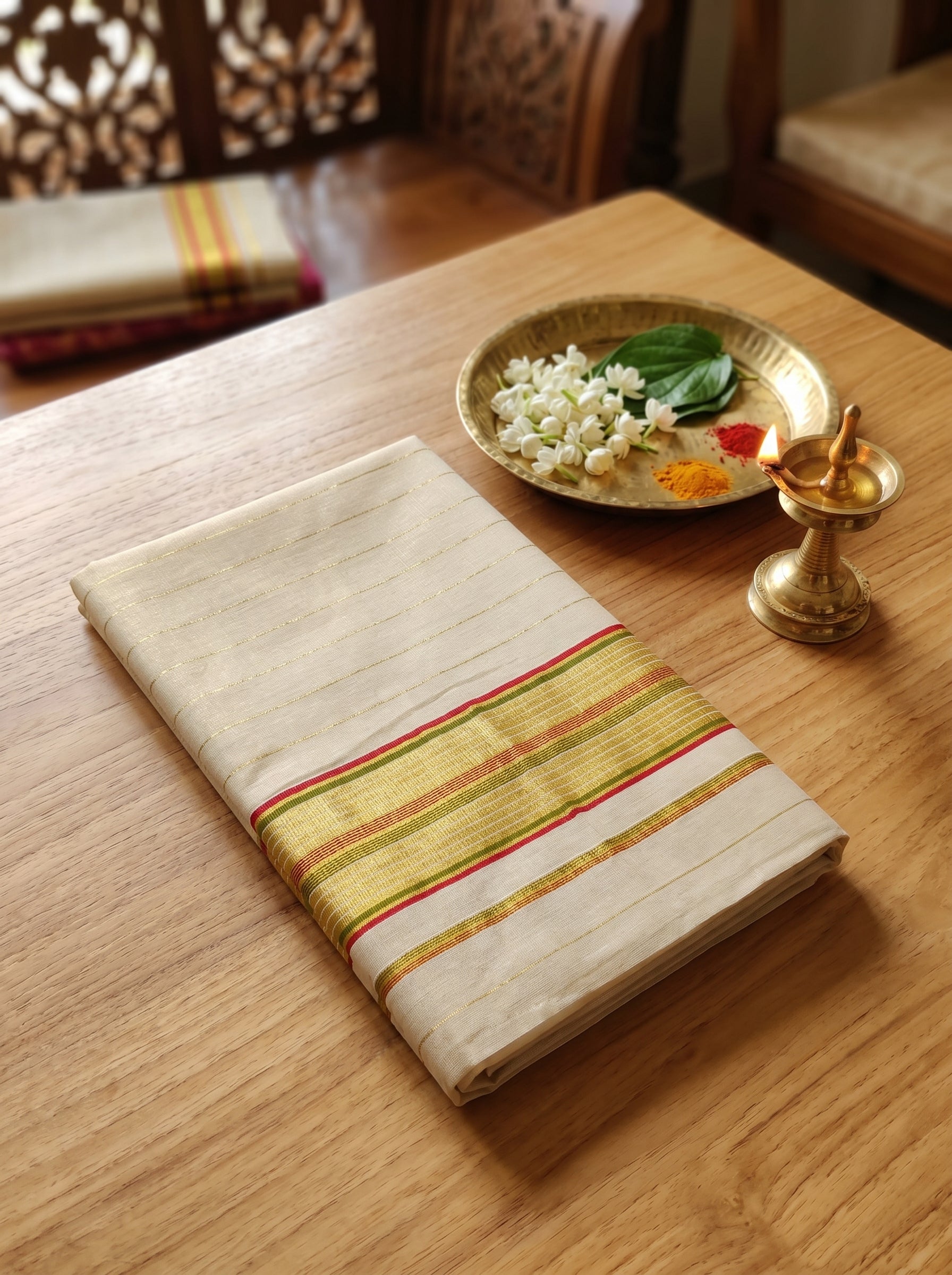 Rajarekha Tissue Kasavu Red