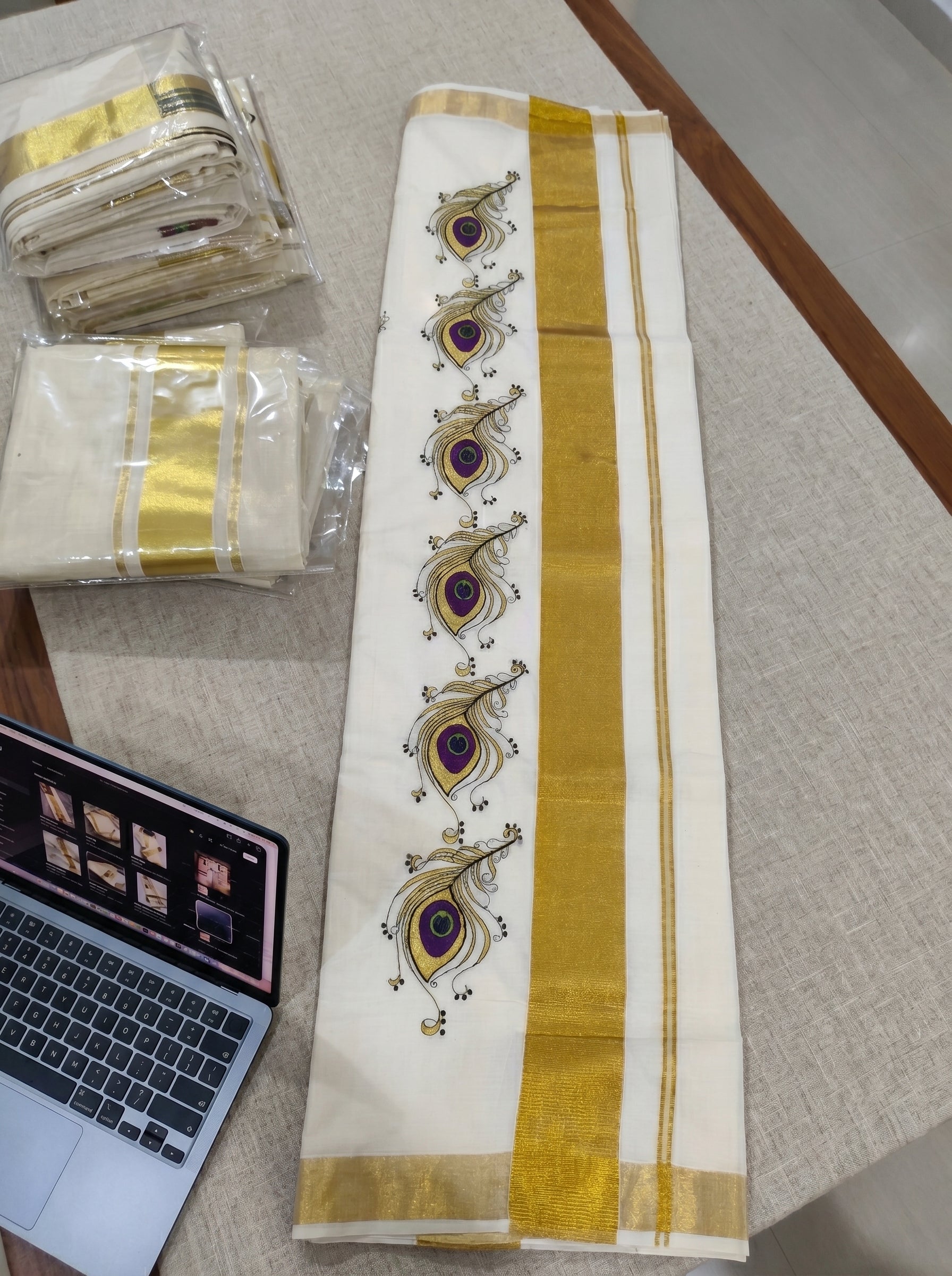 Neelamayura Cotton Kasavu Purple