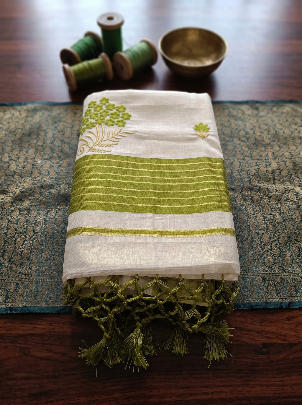 Haripriya Tissue Kasavu Green