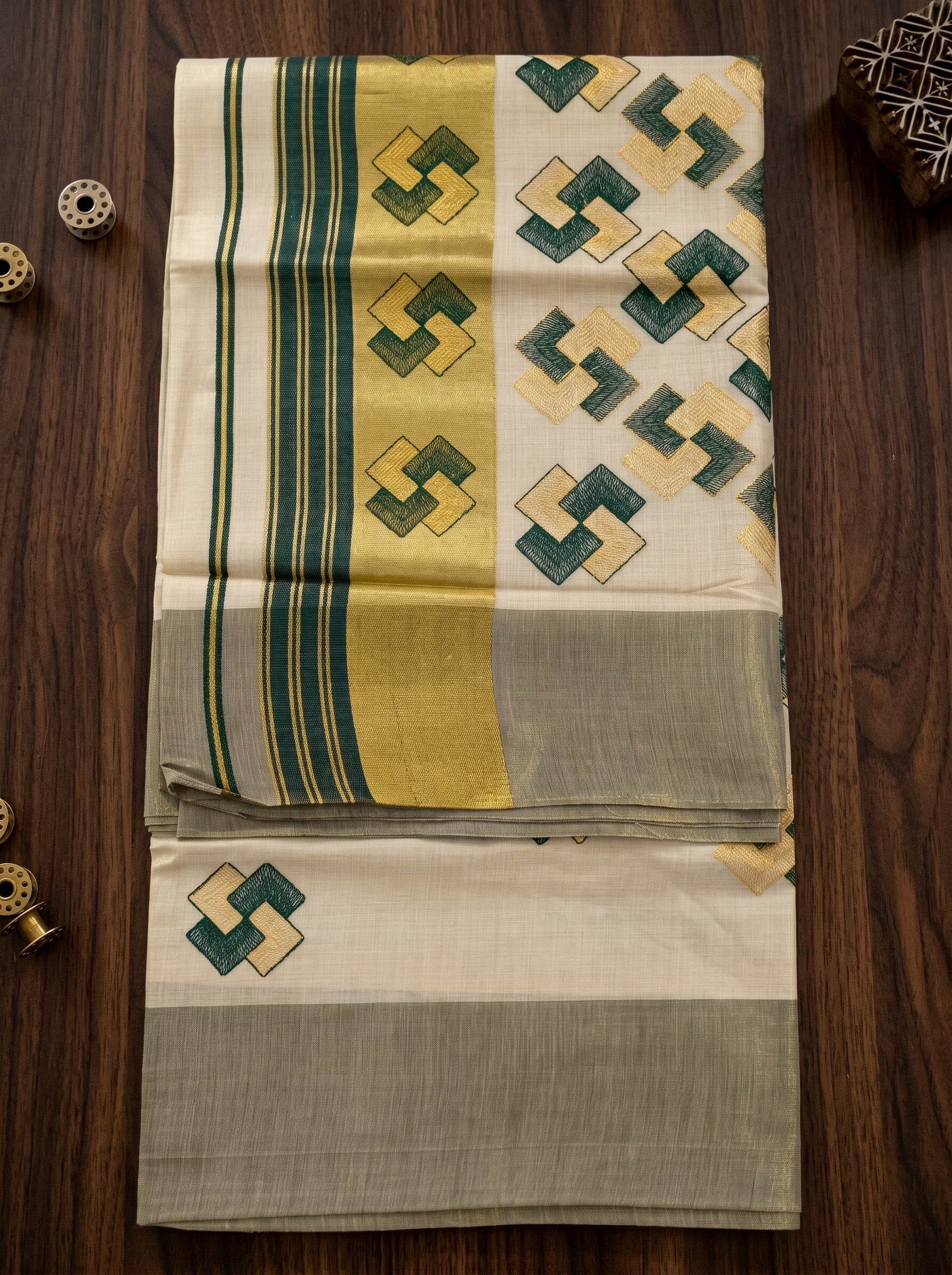 Ananthya Tissue Kasavu Green