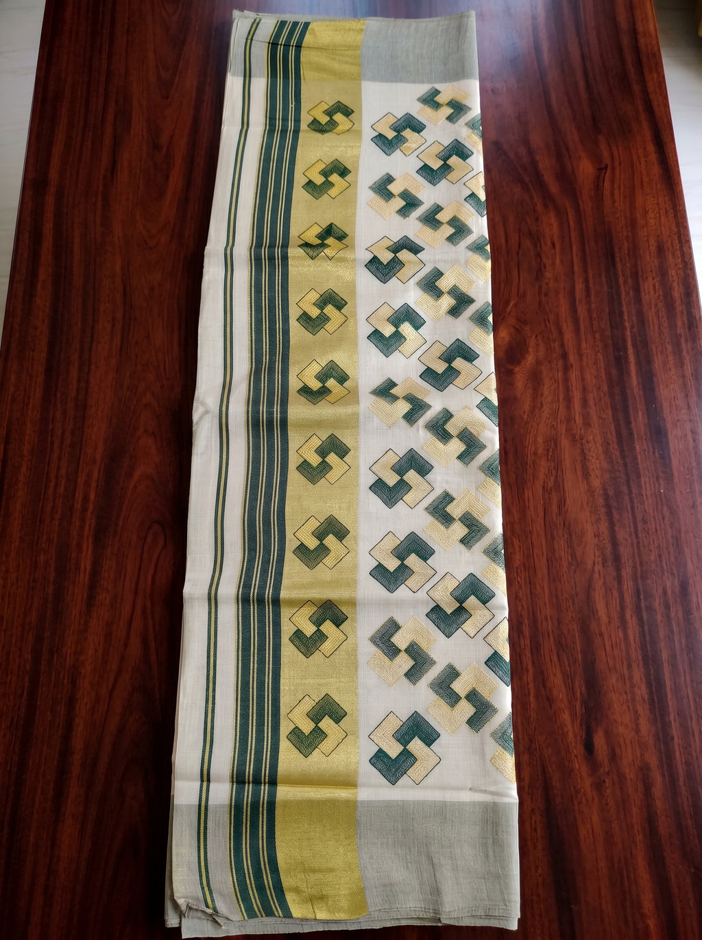 Ananthya Tissue Kasavu Green