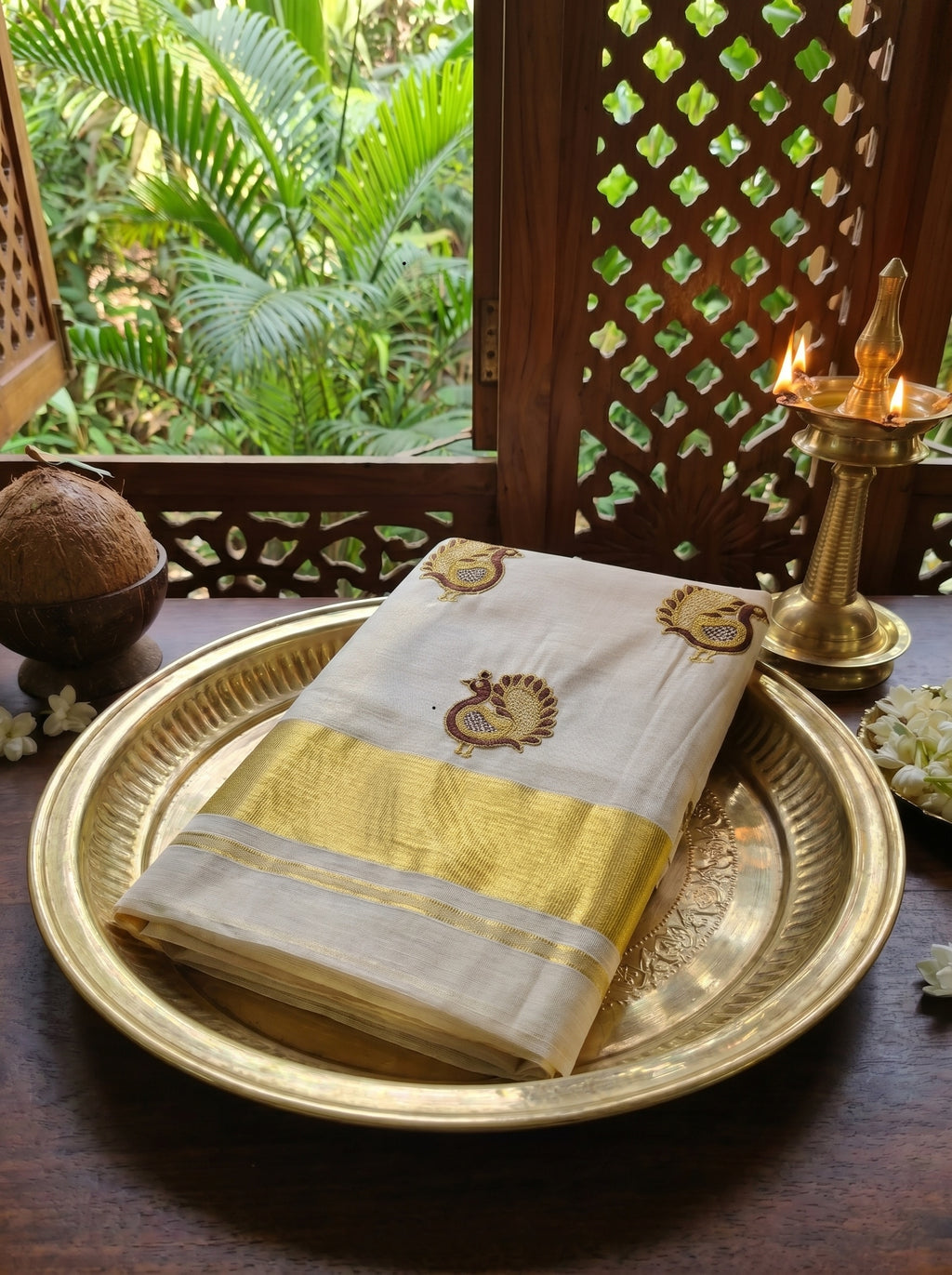 Mayura  Tissue Kasavu