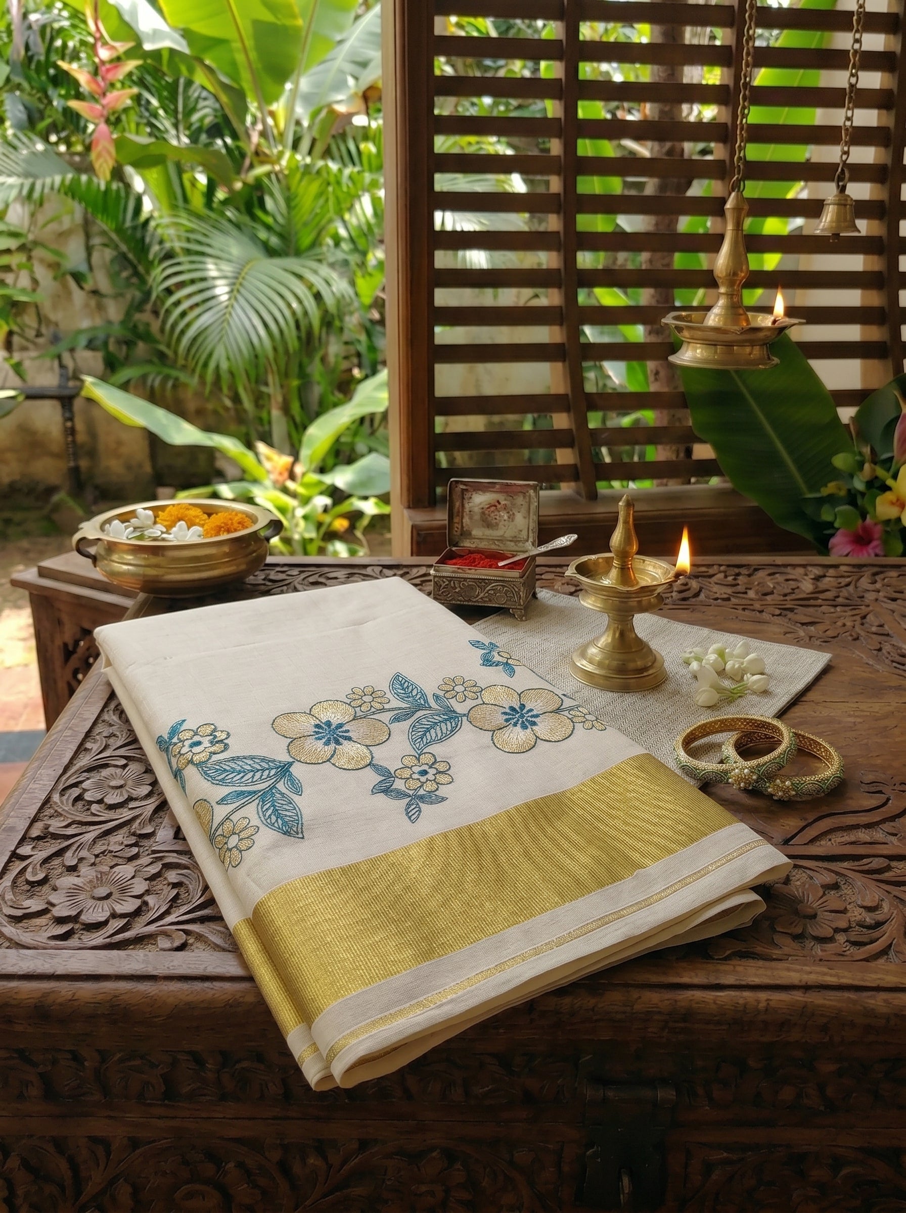 Pushpanjali Tissue Kasavu
