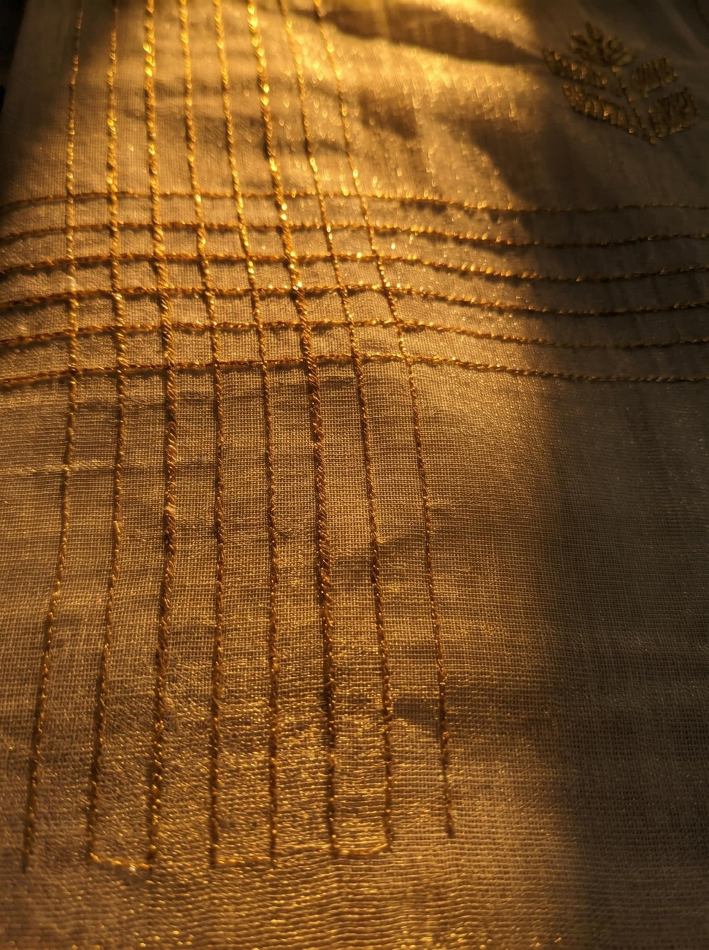 Rekhika Tissue Kasavu - Authentic Kerala Saree | Kasavu Saree | House Of Keralam
