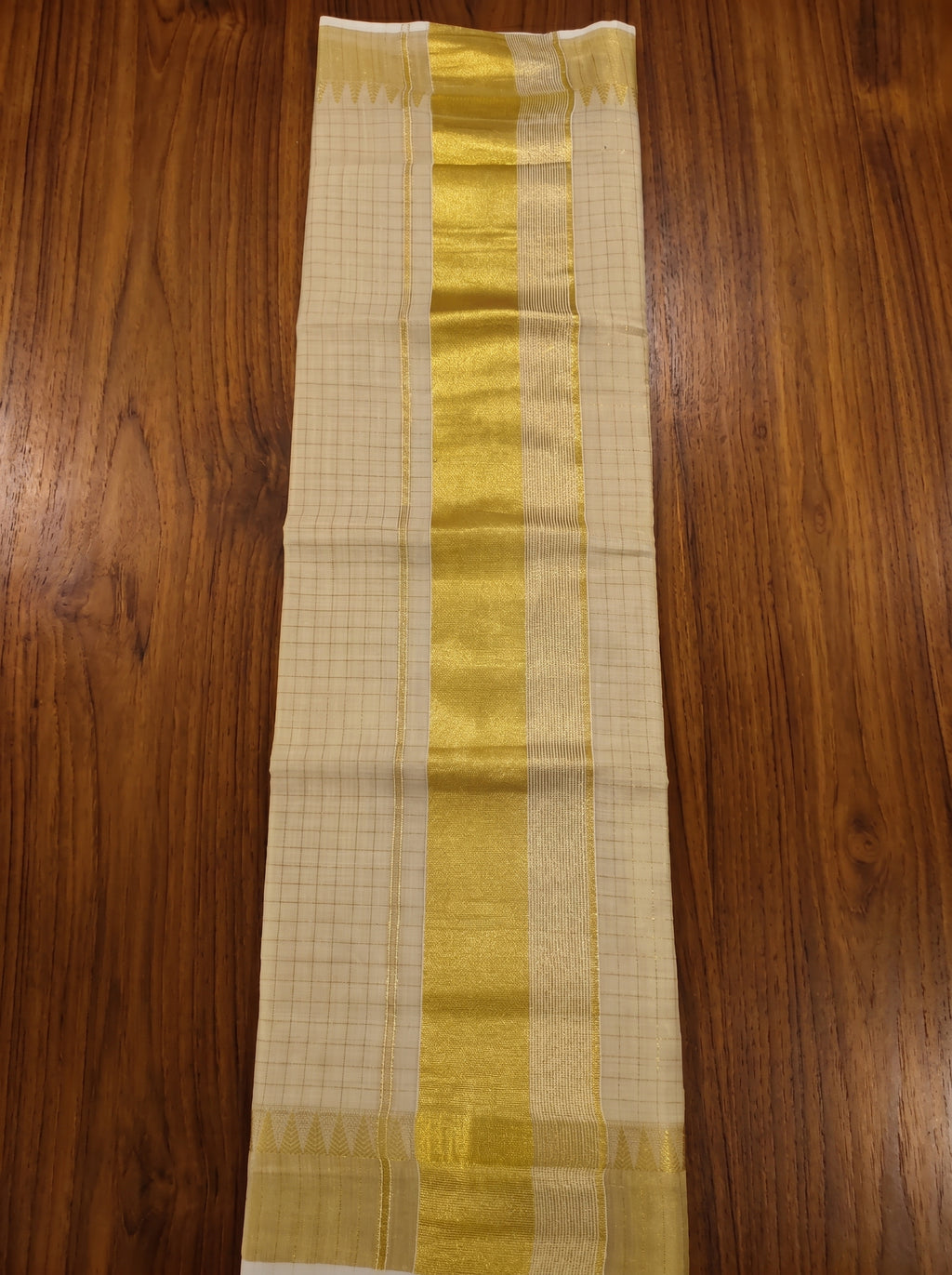 Svarnarekha Tissue Kasavu
