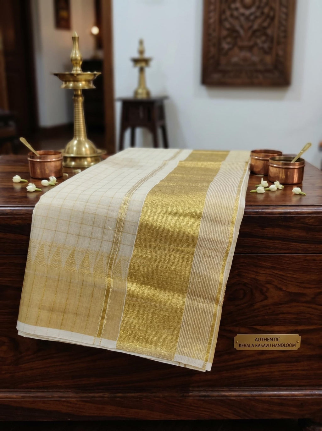 Svarnarekha Tissue Kasavu - Authentic Kerala Saree | Kasavu Saree | House Of Keralam
