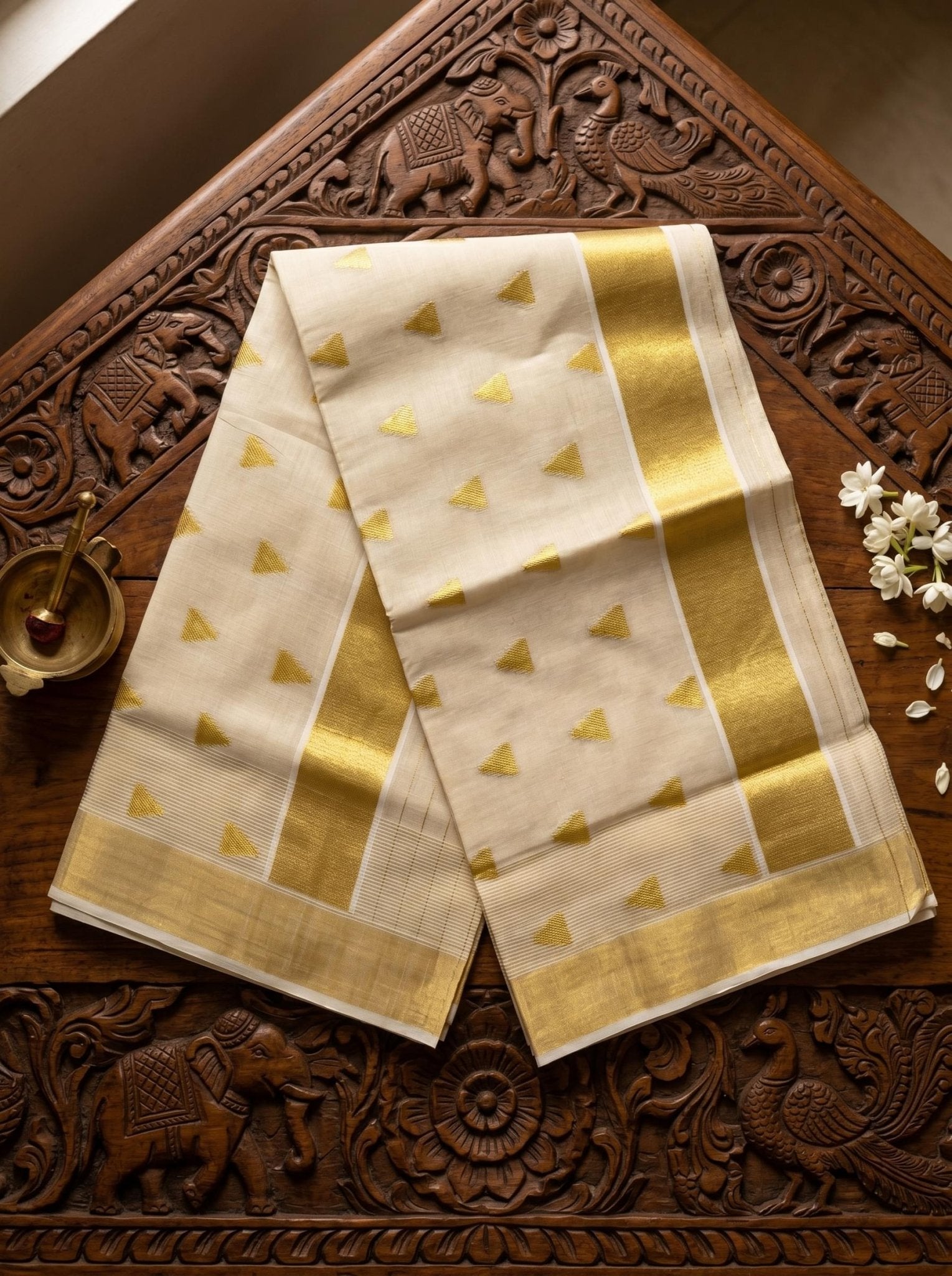Triloka Tissue Kasavu - Authentic Kerala Saree | Kasavu Saree | House Of Keralam